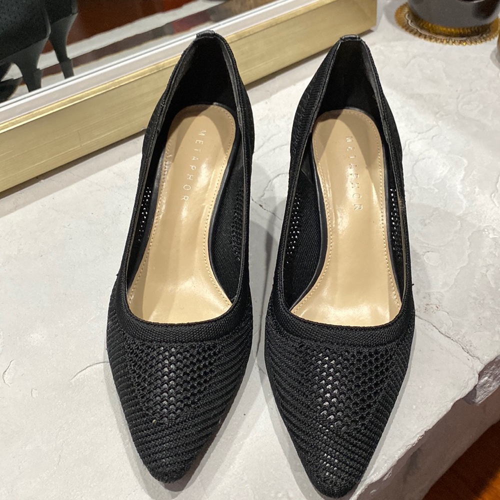 ⭐️ Black heels